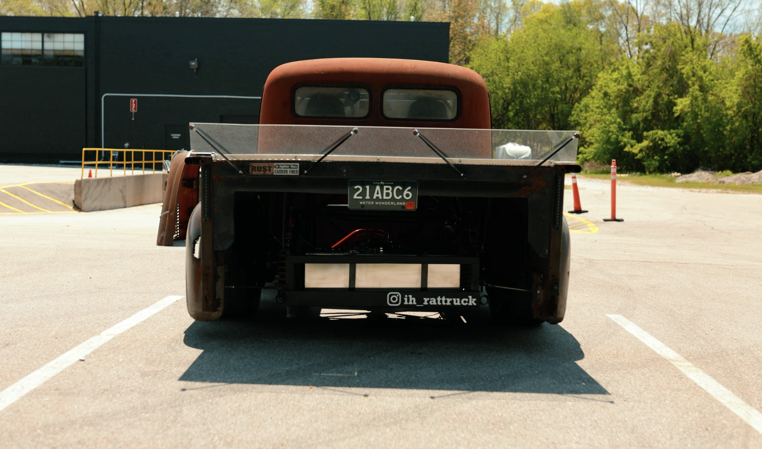 1950 International Harvester L-180 photo