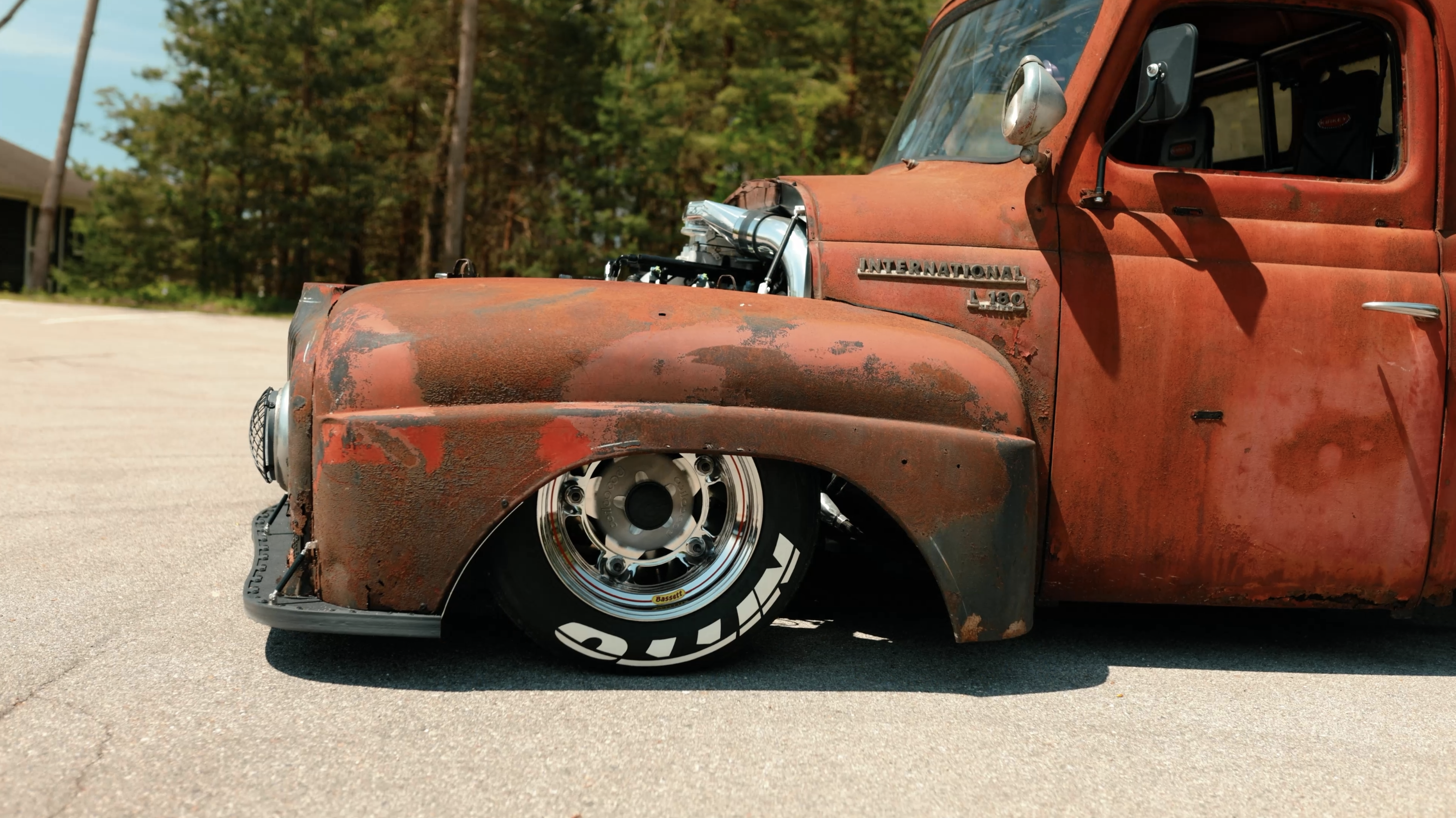 1950 International Harvester L-180 photo