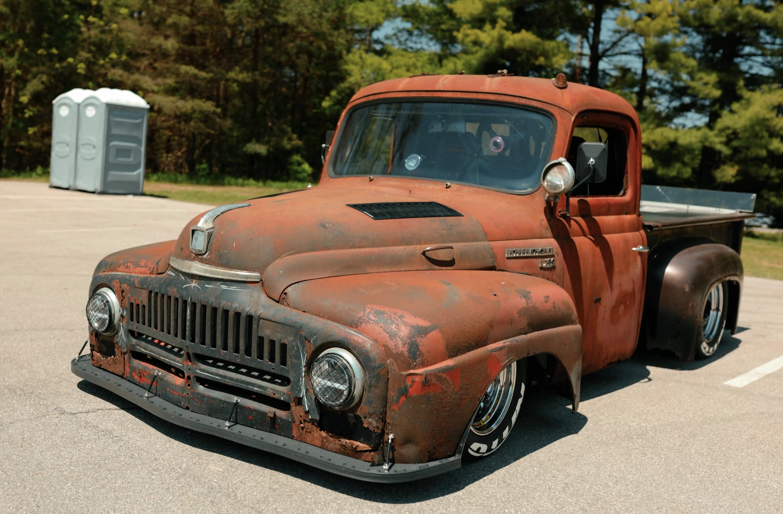 1950 International Harvester L-180 photo